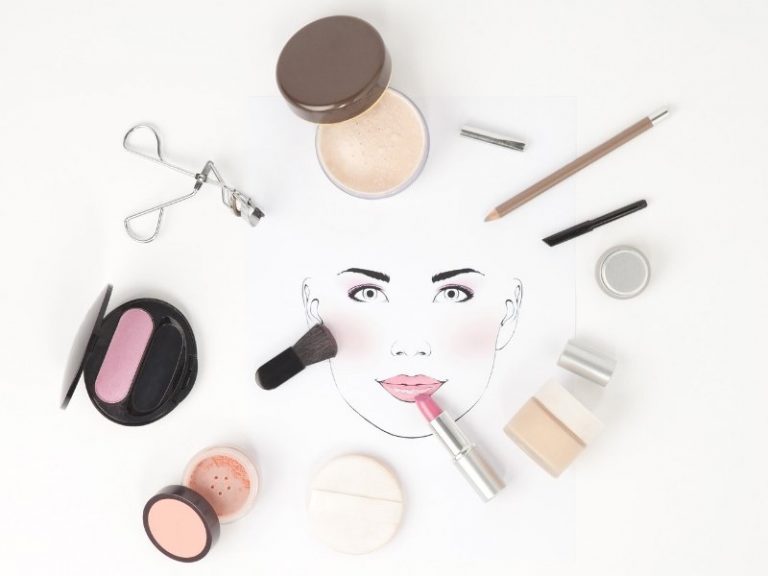 5 Best Makeup Brands for Sensitive Skin in 2019 - Ellis James Designs