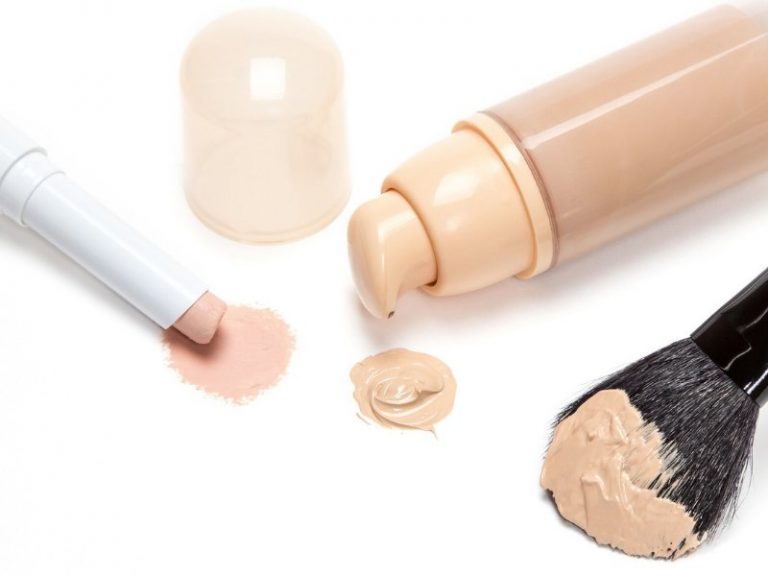 What is Face Primer Used For and What Primer Should I Use - Ellis James Designs
