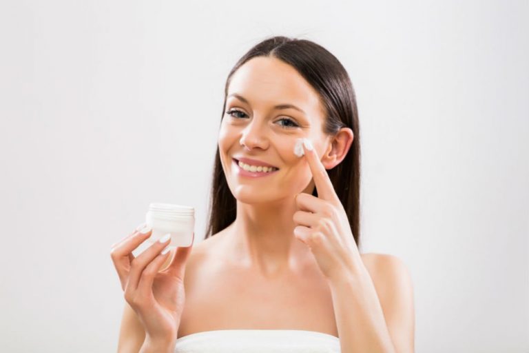 best-tinted-moisturizers-to-go-makeup-free
