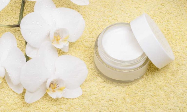 The-Best-Natural-Anti-Aging-Moisturizer-In-the-Market