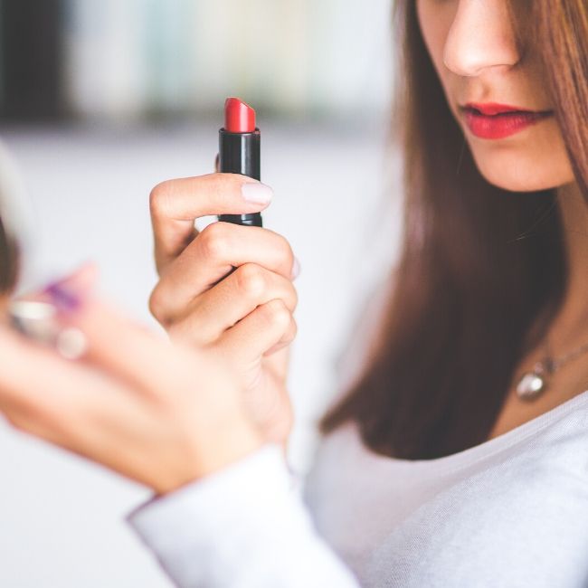 avoid these harmful lipstick ingredients