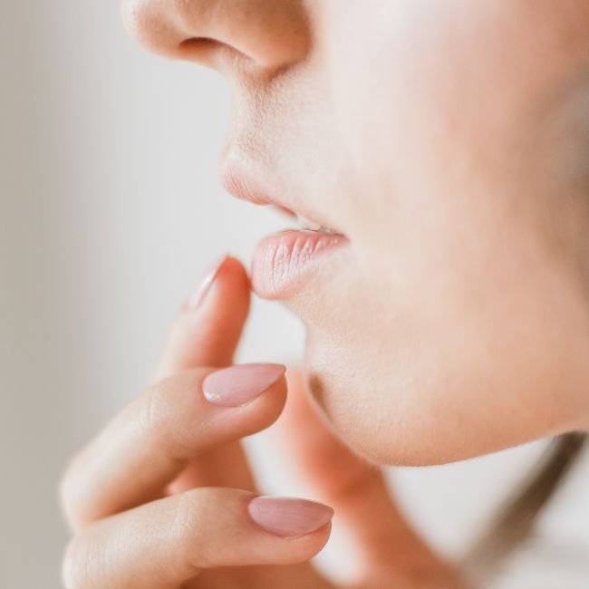 is vaseline good for your lips