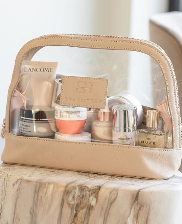 Glow On The Go: Master Your Travel Beauty Routine