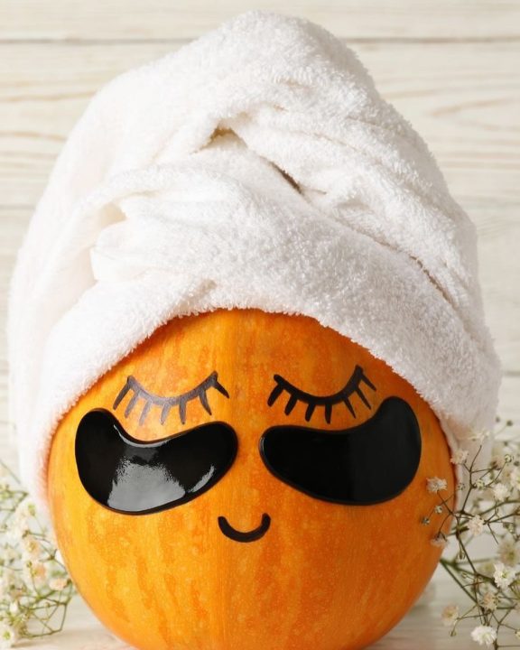 Bedtime Beauty: Here’s An Effective Skincare Night Routine