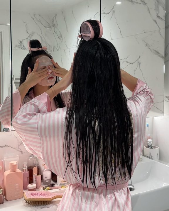Bedtime Beauty: Here’s An Effective Skincare Night Routine