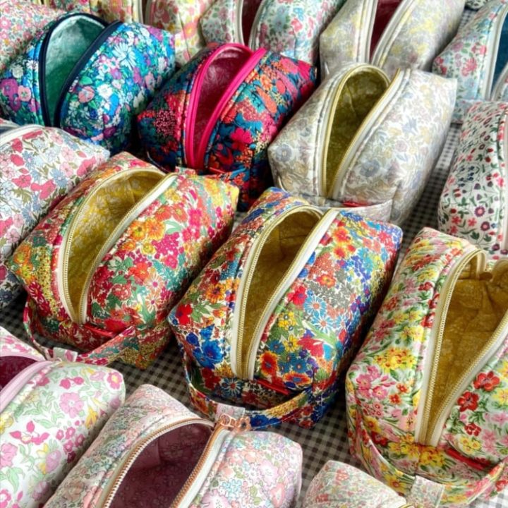 The Ultimate Guide To Best Travel Makeup Bags + Top 8 Picks