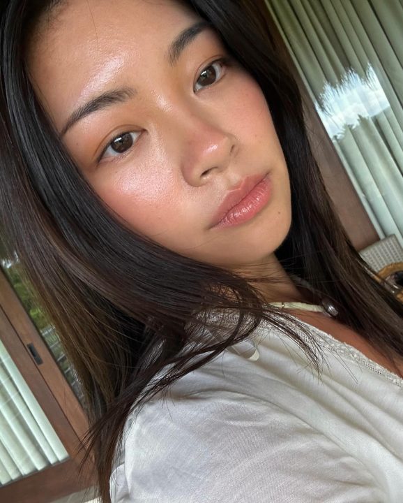 Glass Skin Tips: Unlock Your Inner Glow!
