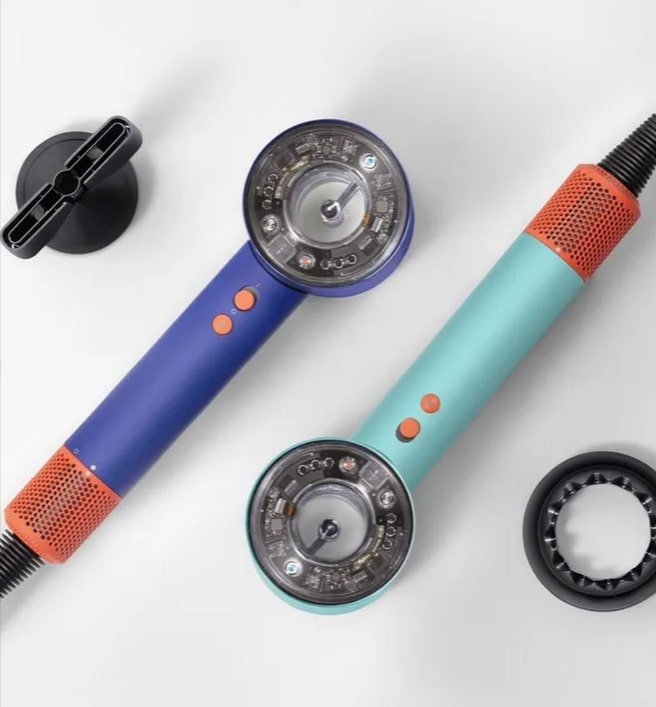 Travel Hair Styling Tools: 9 Tips For Fabulous Hair Anywhere
